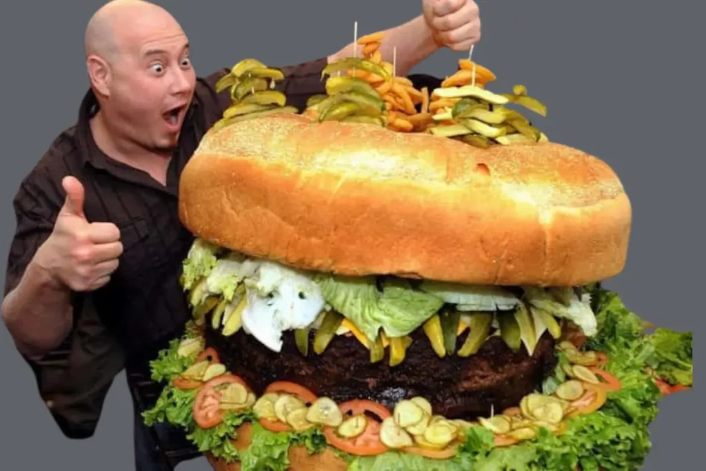 kæmpe burger måltid der viser en mand stå foran