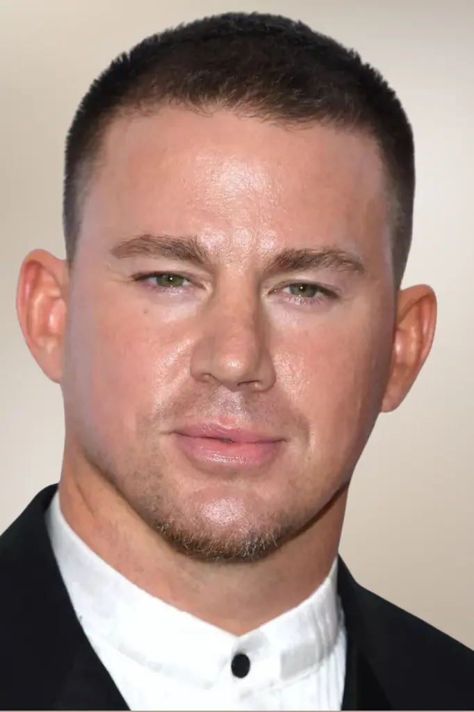Channing Tatum ses med en frisure der passer perfekt til mænd med tyndt hår