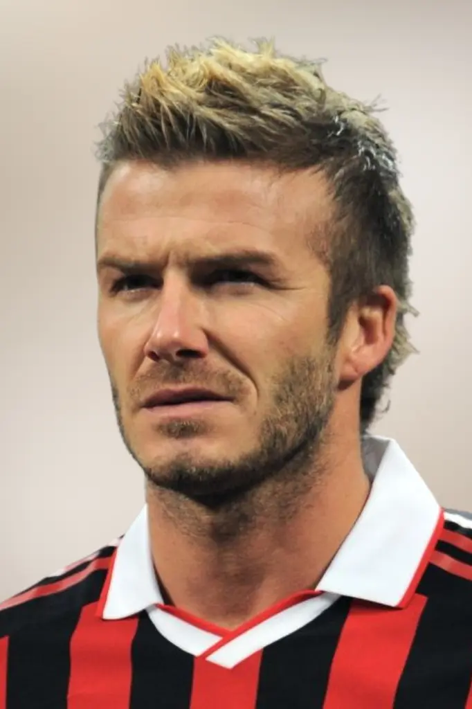 David Beckham ses med en frisure der passer perfekt til mænd med tyndt hår