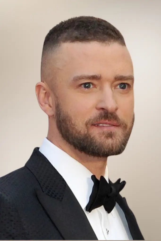 Justin Timberlake ses med en frisure der passer perfekt til mænd med tyndt hår