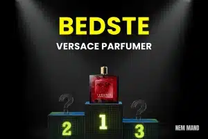 Billlede af en versace parfume til mænd der står på en præmie skammel på en første plads med titlen BEDSTE VERSACE PARFUMER